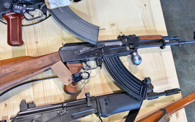 Swiss Miss-tery AK | Swiss Bubba Trainwreck or “Tanker Model”? | Hungarian AK-55 | Waffen Sammlerborse 2025 | Lucerne, Switzerland | Swiss Gunshows Are Interesting